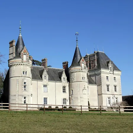 Chateau De La Pervenchere Exotique * Casson