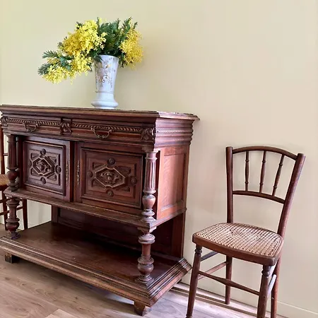 Chateau De La Pervenchere Exotique Casson